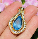 Vintage La Triomphe 18k Gold Blue Topaz 11.75ct Diamond Necklace Pendant Pin