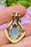 Vintage La Triomphe 18k Gold Blue Topaz 11.75ct Diamond Necklace Pendant Pin