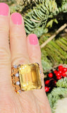 Large Vintage 18k Gold Retro Citrine Diamond Cocktail Ring