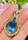 Vintage La Triomphe 18k Gold Blue Topaz 11.75ct Diamond Necklace Pendant Pin