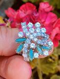Vintage 18k Gold Retro 3.00ct Emerald Diamond Cluster Ring