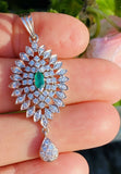 Vintage Estate 1950s 14k Gold E/F VS1 Diamond Halo Emerald Necklace Pendant Drop