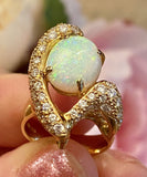 Vintage Estate 18k Gold Opal 1.50ct Diamond Cocktail Ring